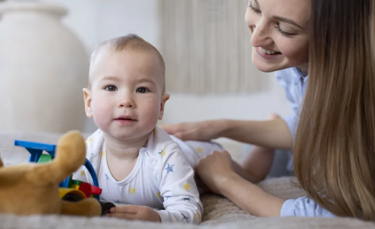 ¿Cómo estimular el desarrollo del bebé a los cuatro  meses de vida?